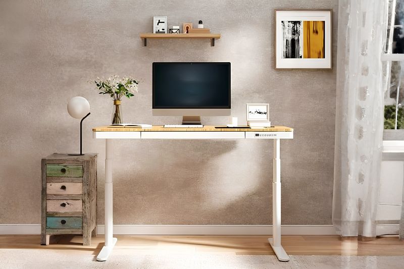 Bàn nâng hạ thông minh tối ưu hỗ trợ sức khỏe người dùng